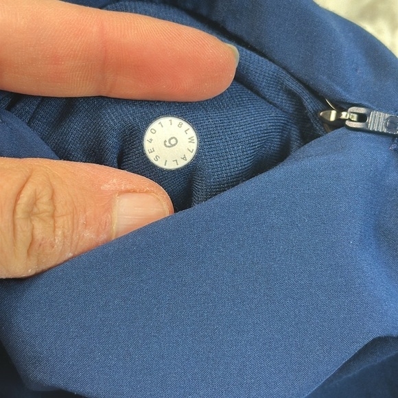 Lululemon Choose A Side Short *3" Onyx Blue / Efflorescent Dark Canyon Onyx - Picture 2 of 6